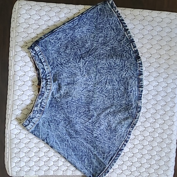 Jody Blue Denim mini skirt ๐ size M - Picture 3 of 11